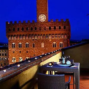 Relais Piazza Signoria 3*, Florence Italy