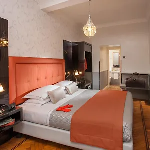 Hotell Alexandra, Rom